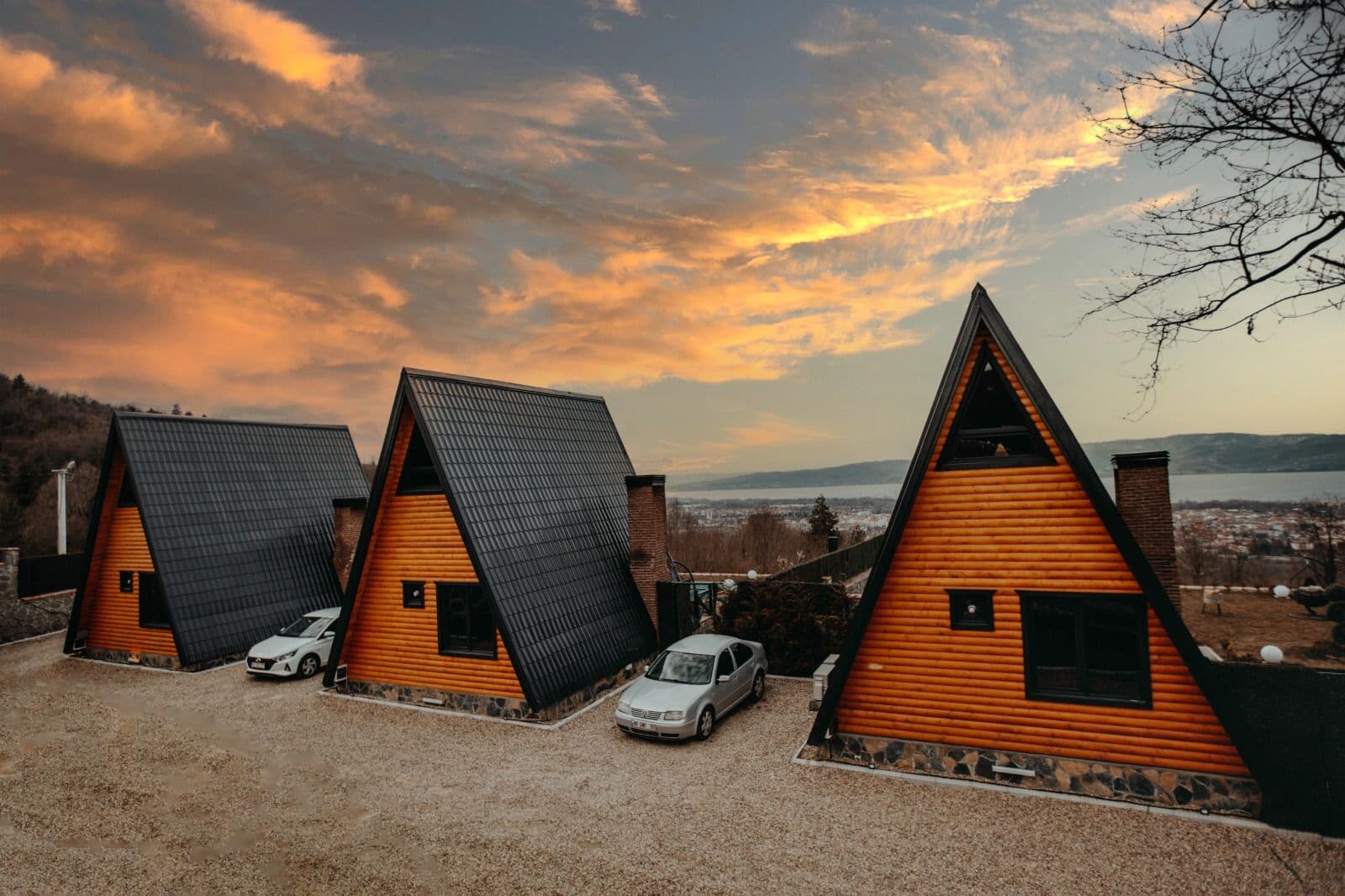 Gölvadi Resort - Panoramik Göl Manzarası